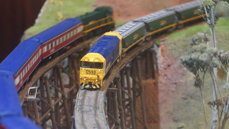 2019-model-rail-expo