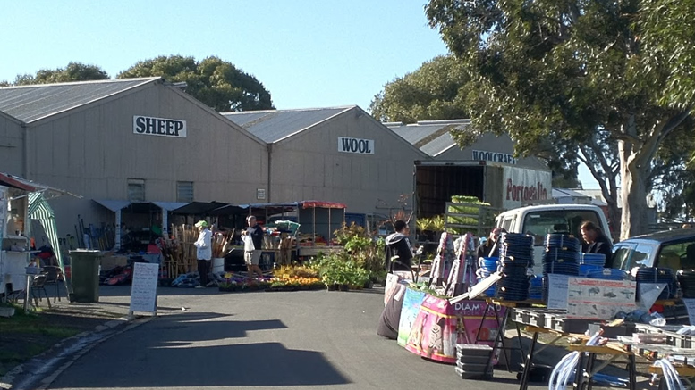 Geelong Showgrounds Market