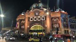 Melbourne flinders st station
