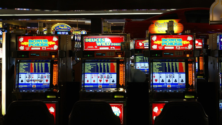 free poker machines to play online